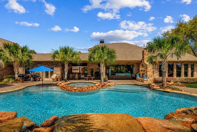 2743 Cavallo Pass, Richmond, TX 77406
