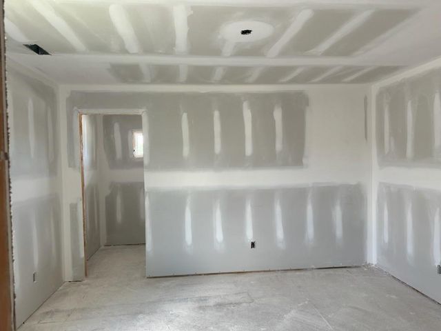 17404 Parkhill Street, Overland Park, KS 66221