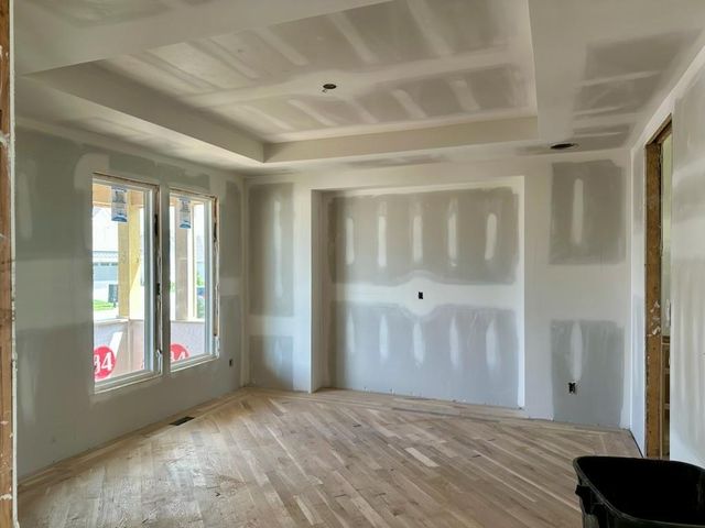 17404 Parkhill Street, Overland Park, KS 66221