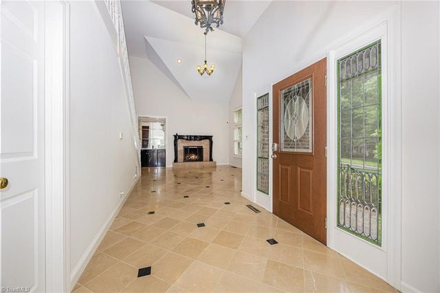 395 Bent Creek Trail, Kernersville, NC 27284
