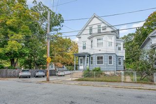 16 Epping Street 3, Lowell, MA 01852