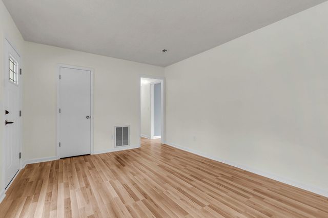 120 Robin Street, Summerville, SC 29485