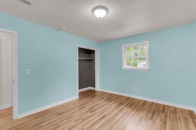 120 Robin Street, Summerville, SC 29485