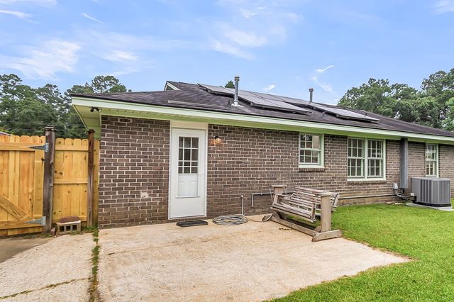 120 Robin Street, Summerville, SC 29485