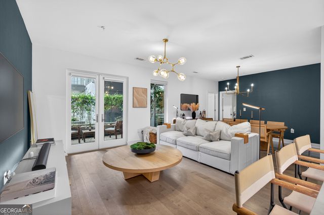 775 Juniper Street 220, Atlanta, GA 30308