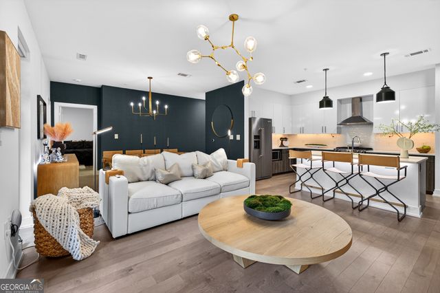 775 Juniper Street 220, Atlanta, GA 30308