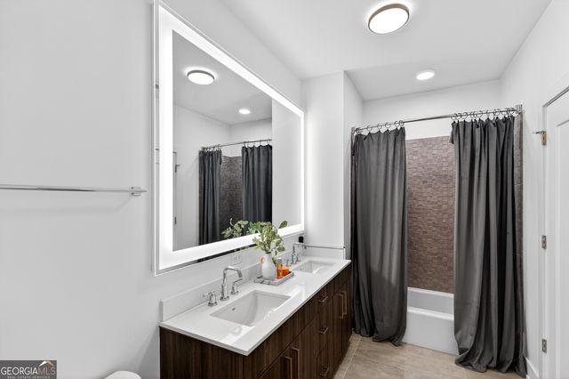 775 Juniper Street 220, Atlanta, GA 30308