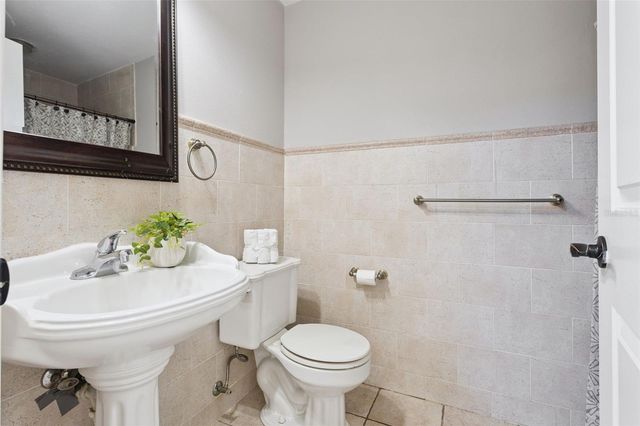 844 S LAKESHORE BOULEVARD, Lake Wales, FL 33853