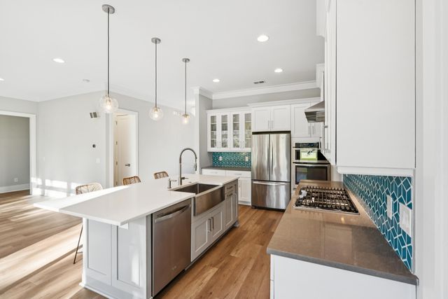 443 Carol Street, Charleston, SC 29412