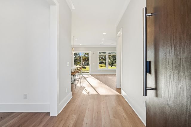 443 Carol Street, Charleston, SC 29412