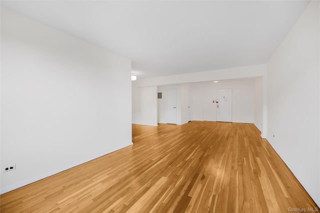 525 W 235th Street 6E, Bronx, NY 10463