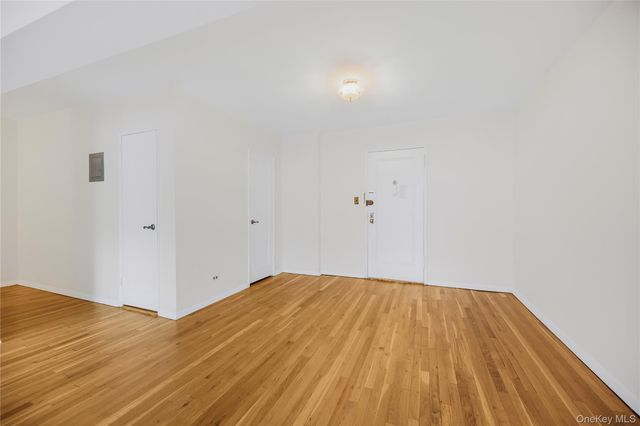 525 W 235th Street 6E, Bronx, NY 10463