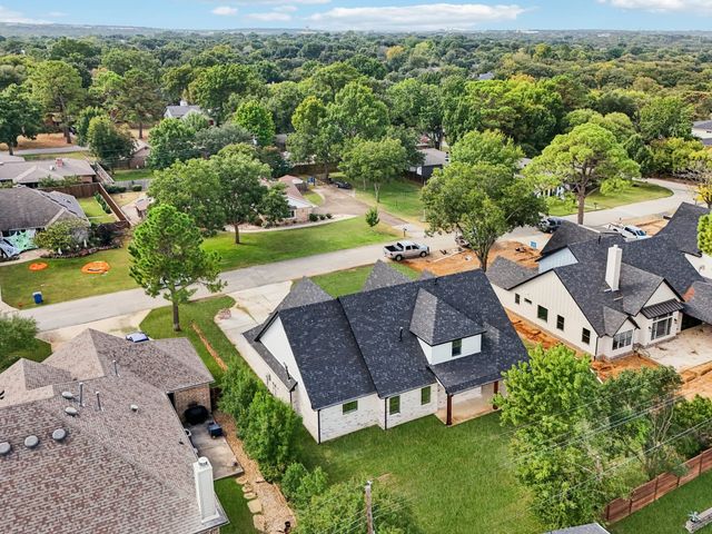 2622 Evinrude Drive, Grapevine, TX 76051