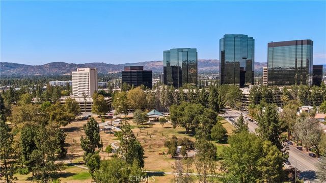 5711 Owensmouth 125, Woodland Hills, CA 91367