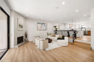 5711 Owensmouth 125, Woodland Hills, CA 91367
