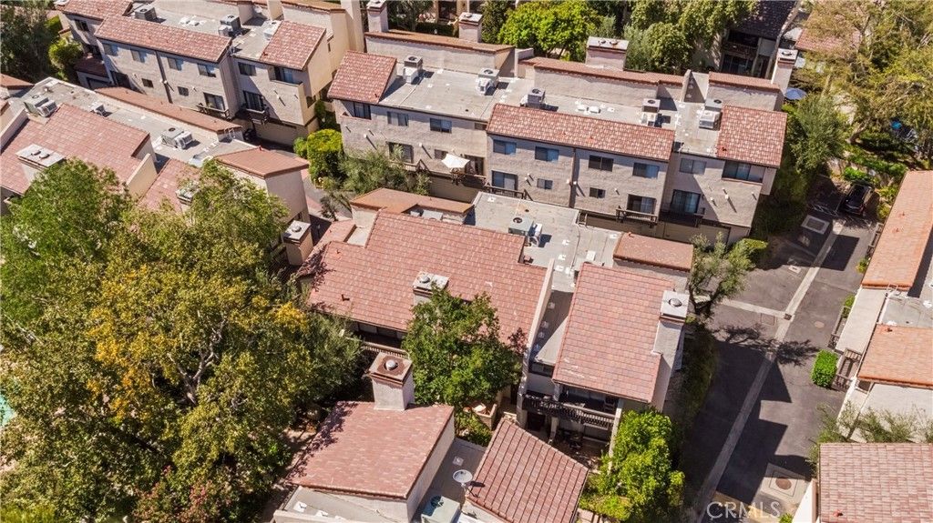 Image 21 of property listing at 5711 Owensmouth 125, Woodland Hills, CA 91367