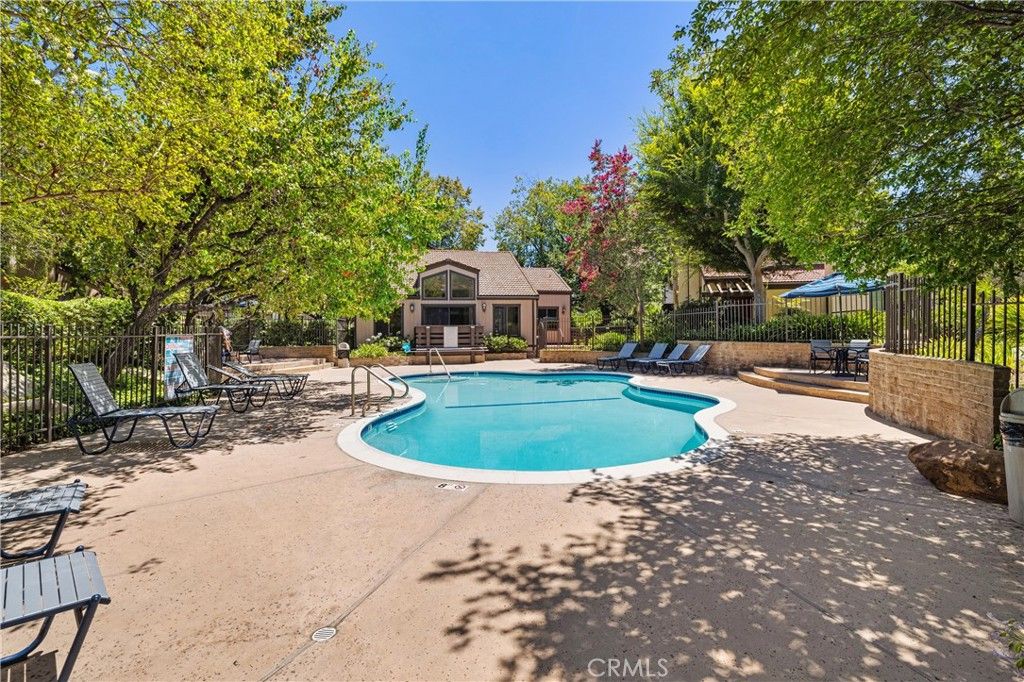 Image 41 of property listing at 5711 Owensmouth 125, Woodland Hills, CA 91367