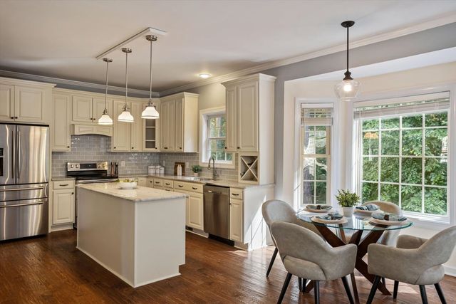205 Palafox Drive, Chapel Hill, NC 27516