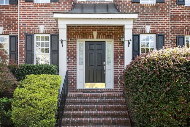 205 Palafox Drive, Chapel Hill, NC 27516