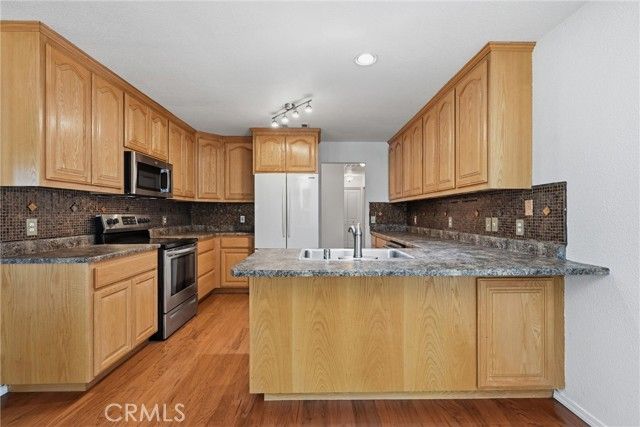 3137 Riviera Heights Drive, Kelseyville, CA 95451