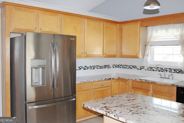 707 Hot Springs Trail, Mcdonough, GA 30252