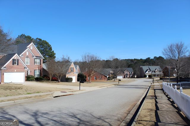 707 Hot Springs Trail, Mcdonough, GA 30252