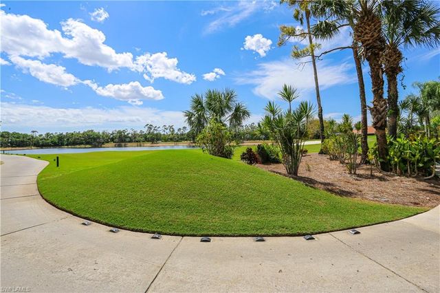5945 Paradise CIR, Naples, FL 34110