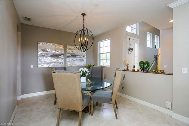 5945 Paradise CIR, Naples, FL 34110