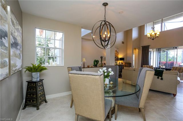 5945 Paradise CIR, Naples, FL 34110