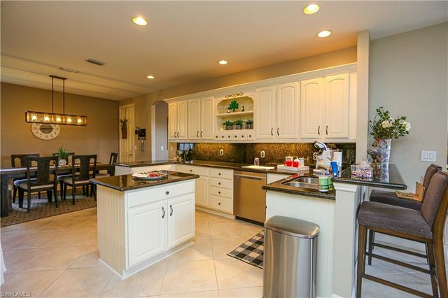 5945 Paradise CIR, Naples, FL 34110