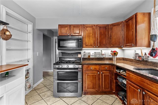 345 Durrell Avenue, Cincinnati, OH 45215