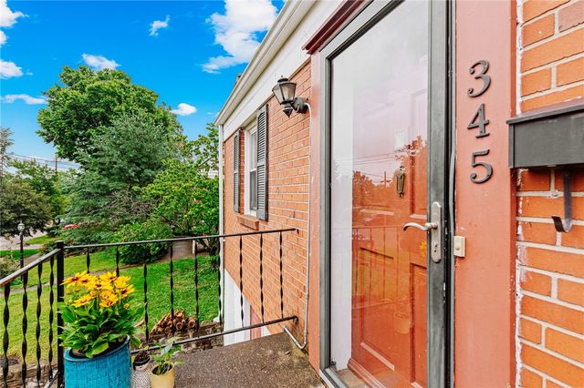 345 Durrell Avenue, Cincinnati, OH 45215