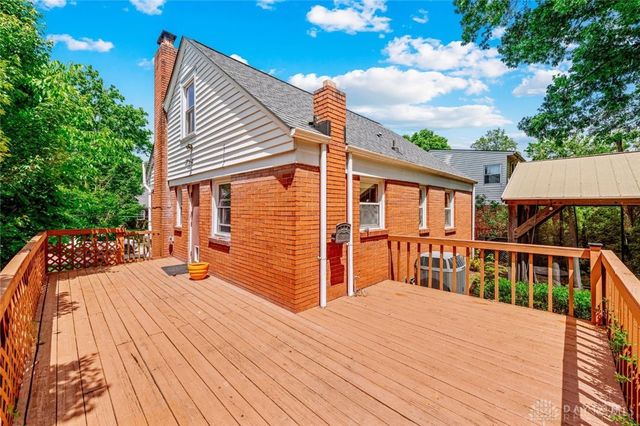 345 Durrell Avenue, Cincinnati, OH 45215
