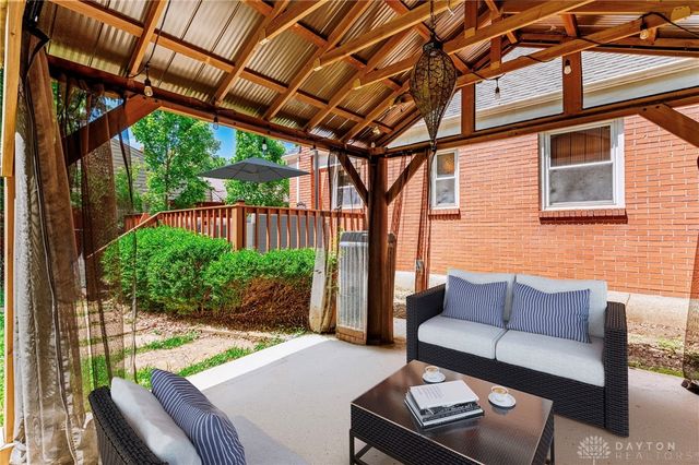 345 Durrell Avenue, Cincinnati, OH 45215