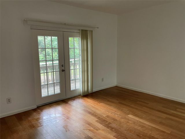 2100 Tanglewilde Street 597, Houston, TX 77063