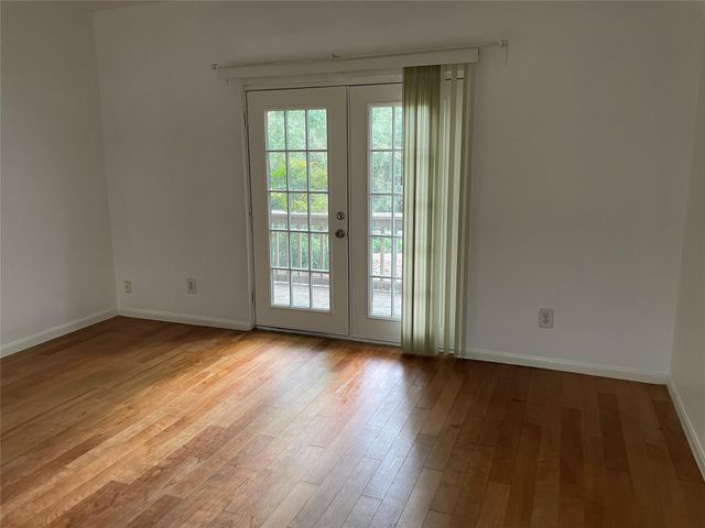 2100 Tanglewilde Street 597, Houston, TX 77063