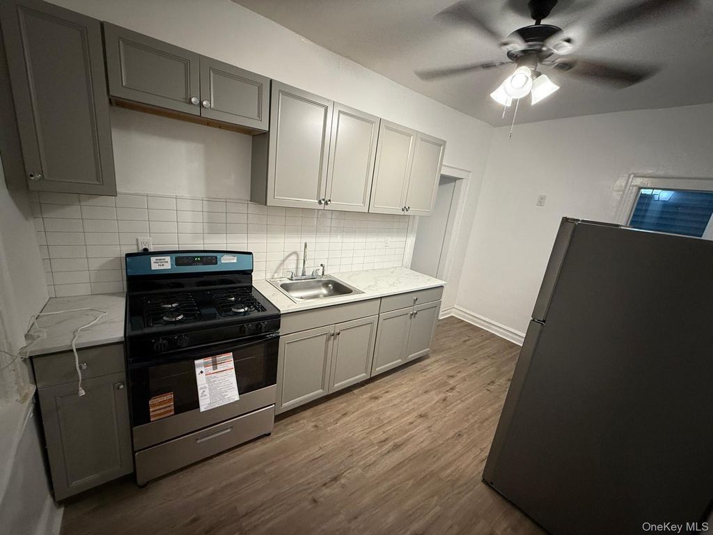 4432 Edson Avenue, Bronx, NY 10466 — photo 3