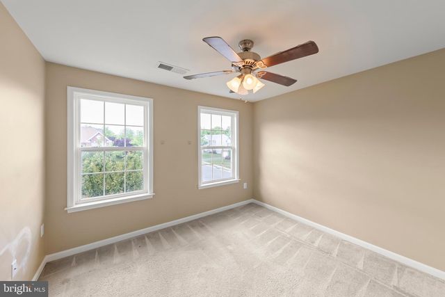 2700 LOYALTY CT, Winchester, VA 22601
