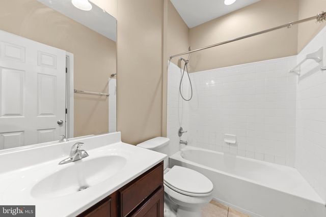 2700 LOYALTY CT, Winchester, VA 22601