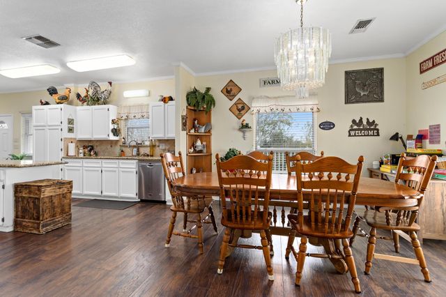 1216 Overton Avenue, Port Bolivar, TX 77650