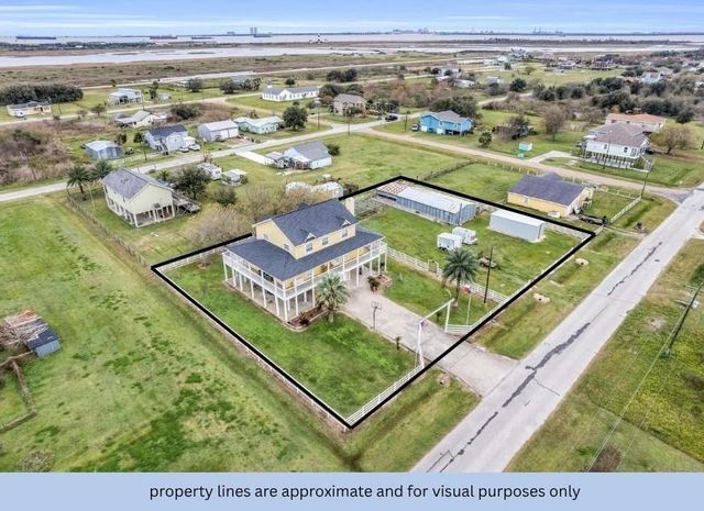 1216 Overton Avenue, Port Bolivar, TX 77650