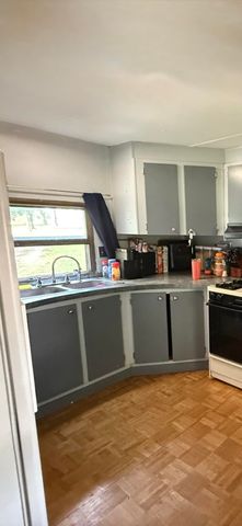 1105 Chowning Drive, Mountain View, MO 65548