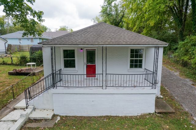 1144 Cedar St, Clarksville, TN 37040