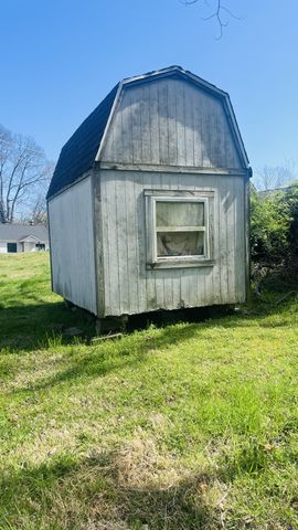 1144 Cedar St, Clarksville, TN 37040