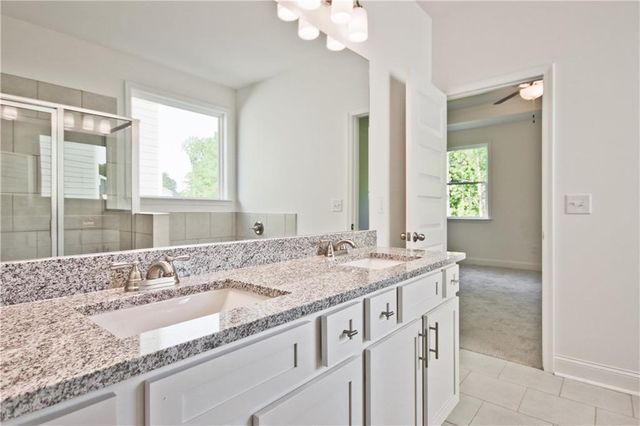 7428 Rocklin Lane, Flowery Branch, GA 30542