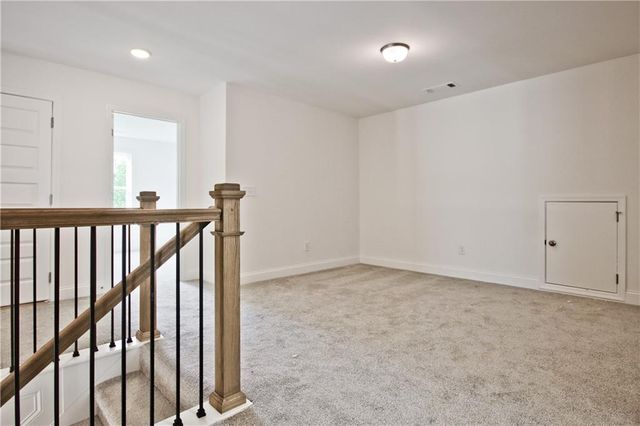 7428 Rocklin Lane, Flowery Branch, GA 30542