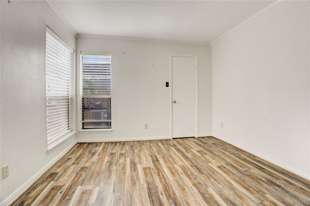 8020 Braesmain Drive 1806, Houston, TX 77025