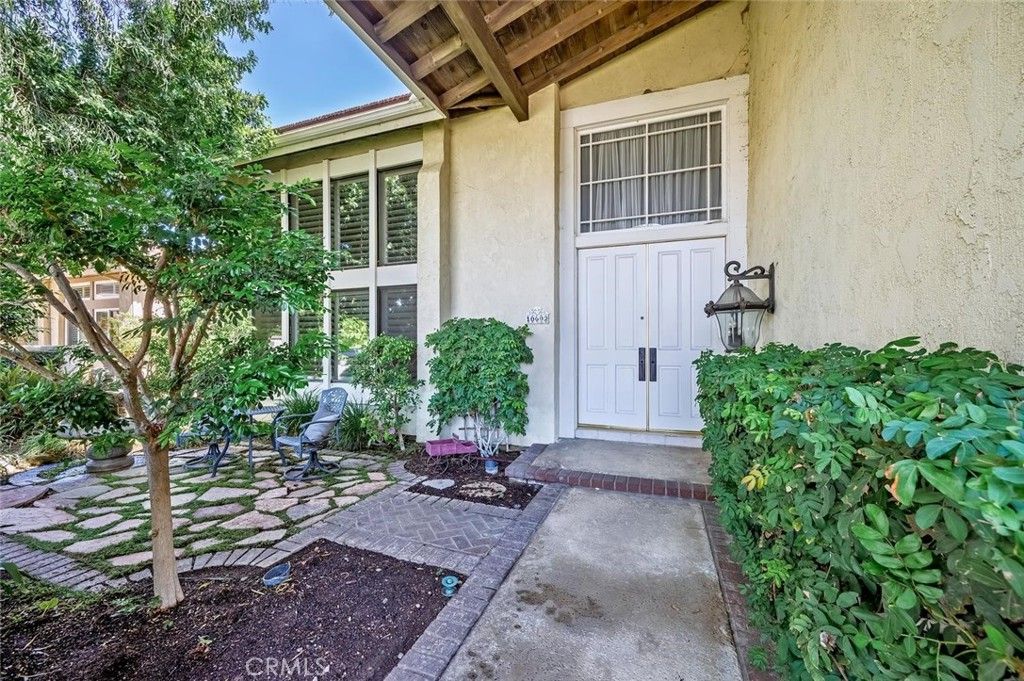 10692 Albany Cir, Villa Park, CA 92861 — photo 2