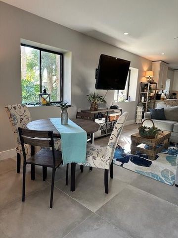 1143 Duncan Circle 104, Palm Beach Gardens, FL 33418