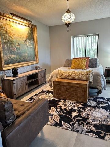 1143 Duncan Circle 104, Palm Beach Gardens, FL 33418